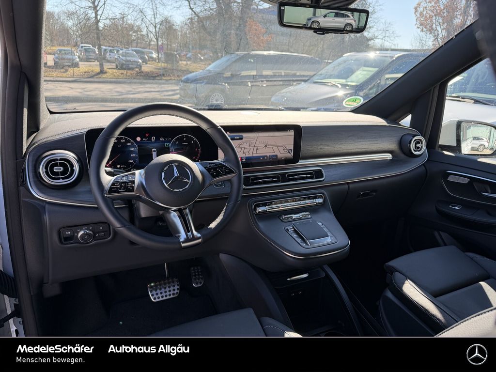 Mercedes-Benz V 300 2025 г. Белый, пробег 13350 км
