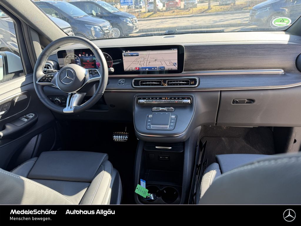 Mercedes-Benz V 300 2025 г. Белый, пробег 13350 км