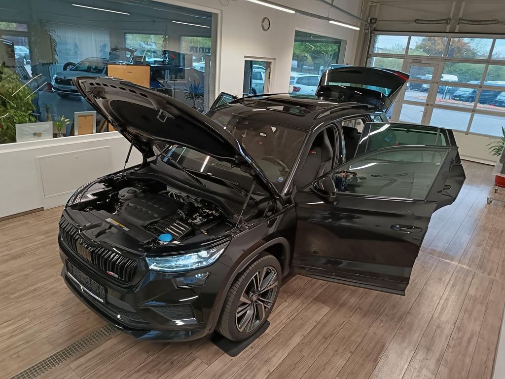 Skoda Kodiaq 2024 г. Чёрный, пробег 33631 км