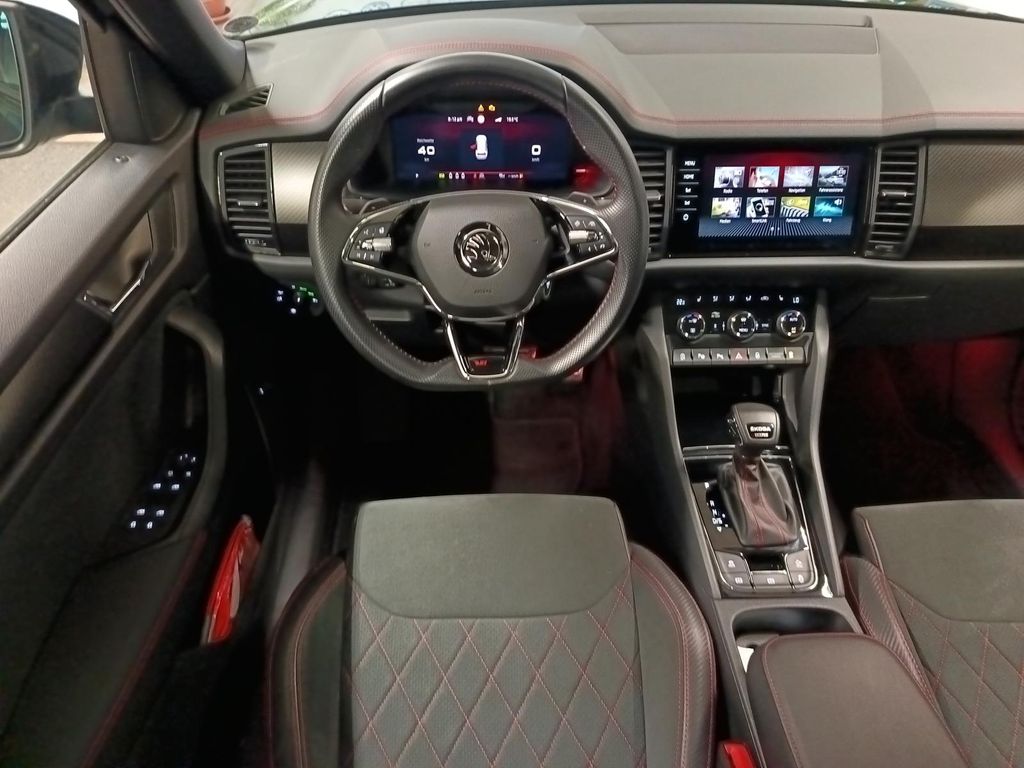 Skoda Kodiaq 2024 г. Чёрный, пробег 33631 км