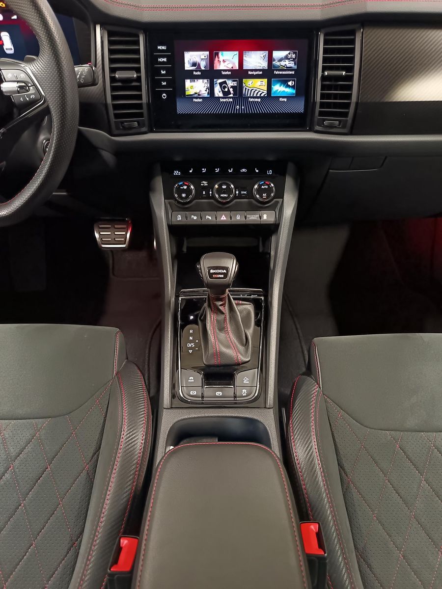 Skoda Kodiaq 2024 г. Чёрный, пробег 33631 км