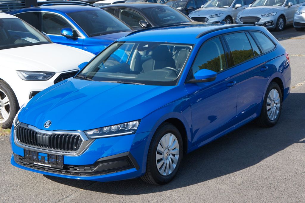 Skoda Octavia 2022 г. Синий, пробег 35380 км