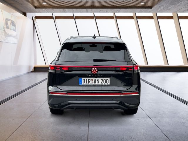 Volkswagen Tayron 2025 г. Чёрный, пробег 30000 км