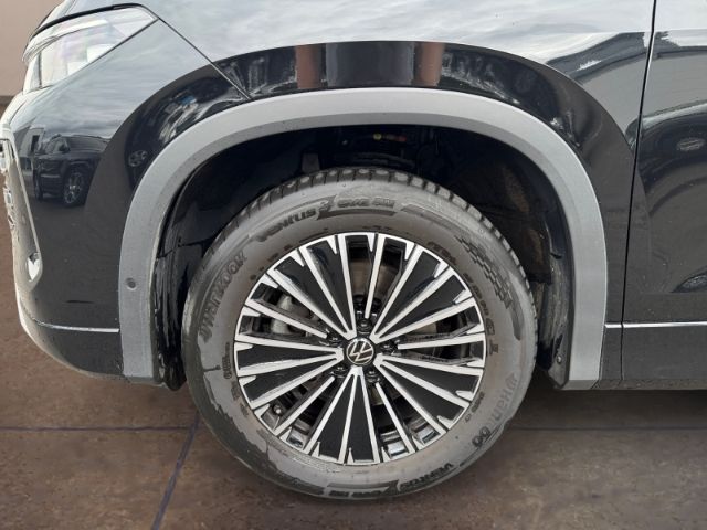 Volkswagen Tayron 2025 г. Чёрный, пробег 30000 км