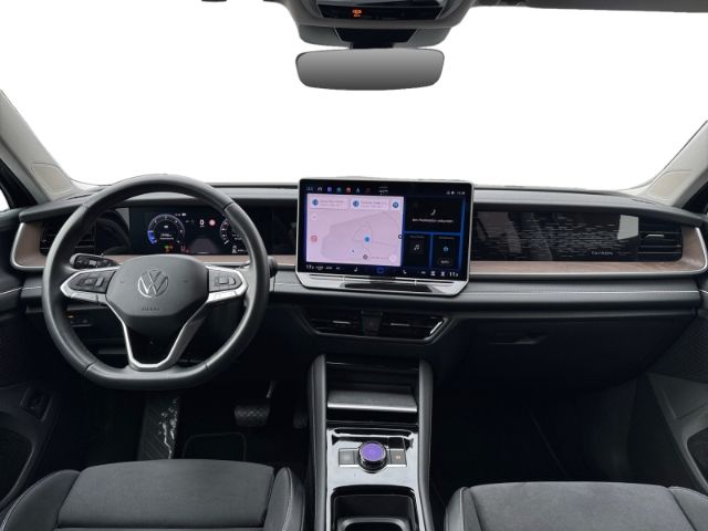 Volkswagen Tayron 2025 г. Чёрный, пробег 30000 км