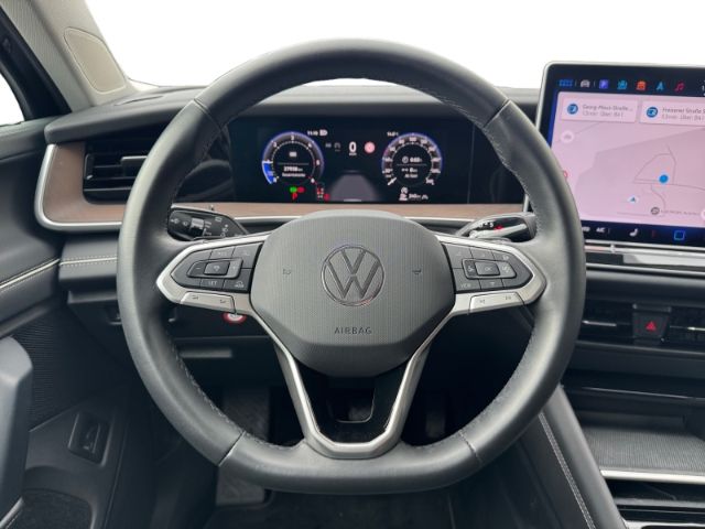 Volkswagen Tayron 2025 г. Чёрный, пробег 30000 км