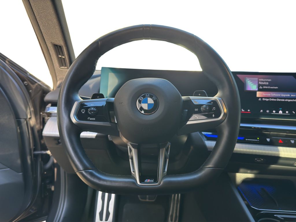 BMW 520 2024 г. Серый, пробег 43500 км