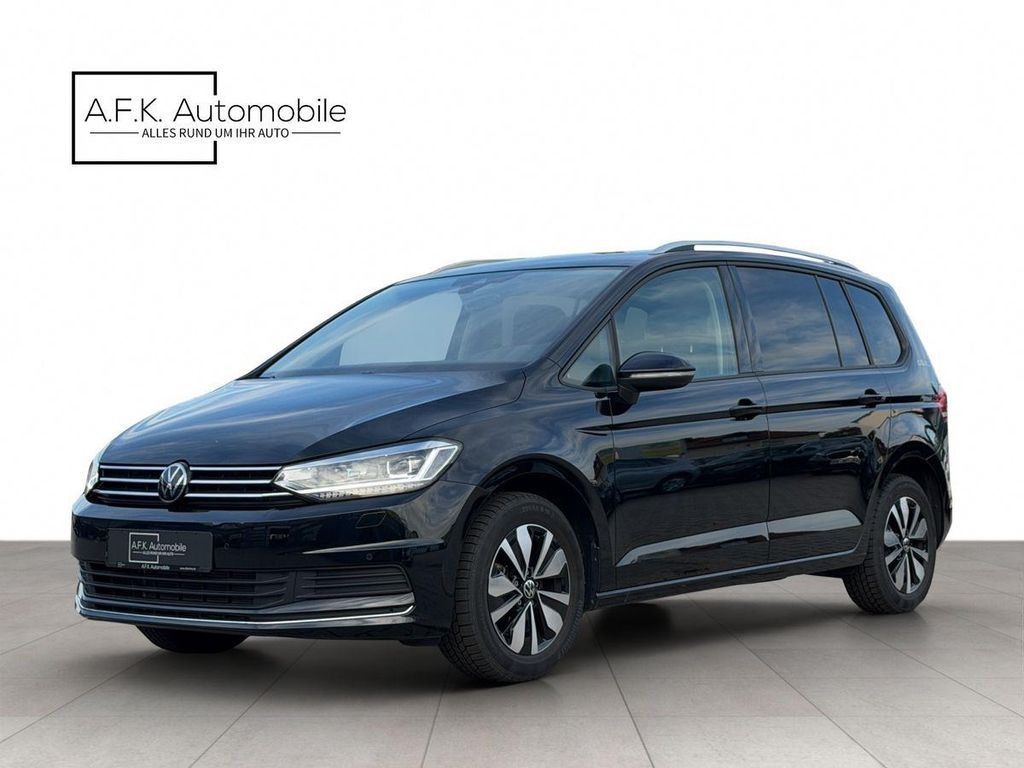 Volkswagen Touran 2026 г. Чёрный, пробег 8980 км