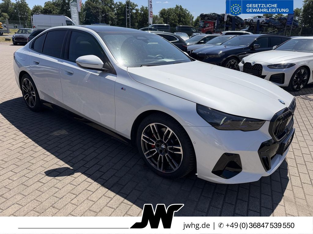 BMW 520 2024 г. Белый, пробег 41800 км