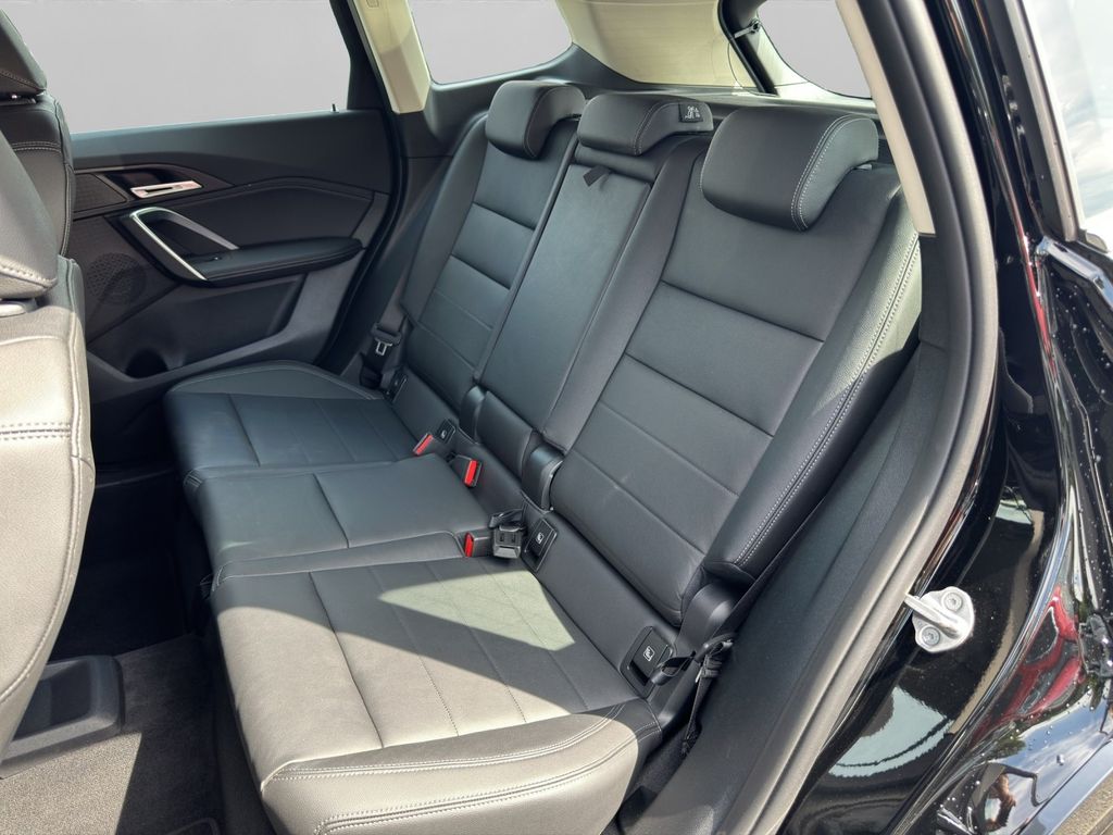 BMW X1 2023 г. Чёрный, пробег 52800 км