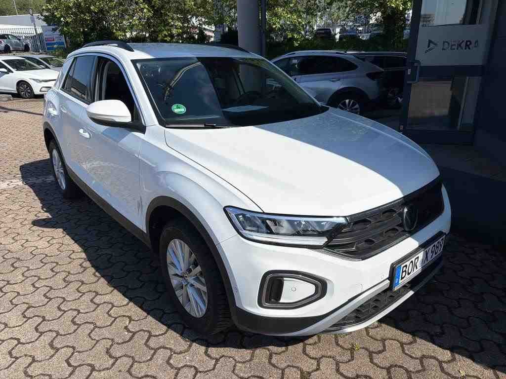 Volkswagen T-Roc 2023 г. Белый, пробег 50700 км