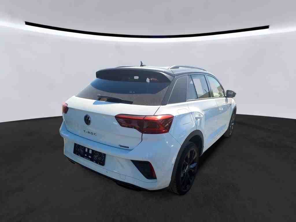 Volkswagen T-Roc 2022 г. Белый, пробег 21800 км