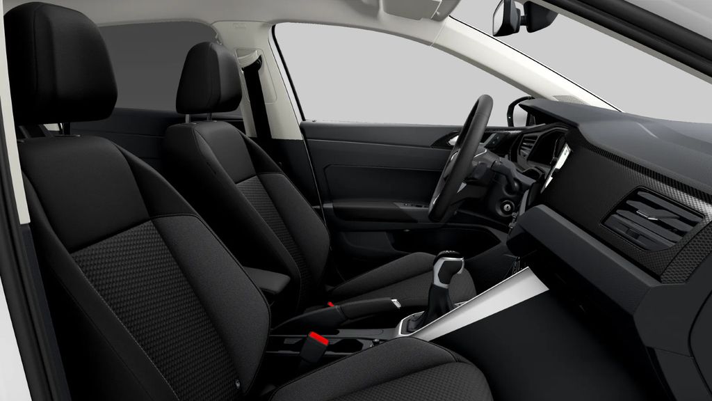 Volkswagen Polo 2023 г. Белый, пробег 37300 км