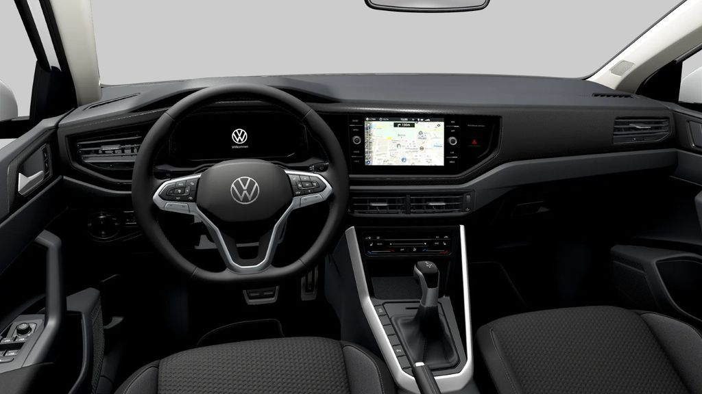 Volkswagen Polo 2023 г. Белый, пробег 37300 км