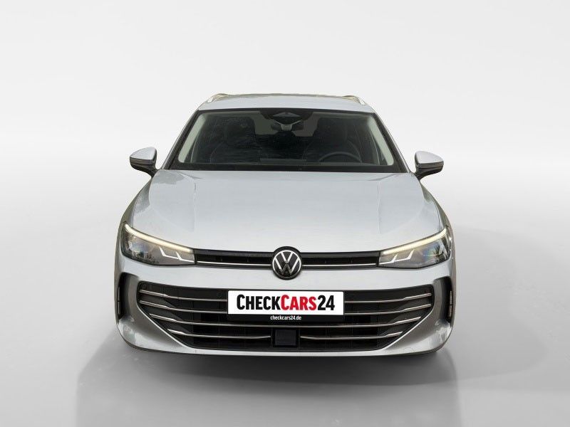 Volkswagen PASSAT VARIANT 2025 г. Серебристый, пробег 23708 км