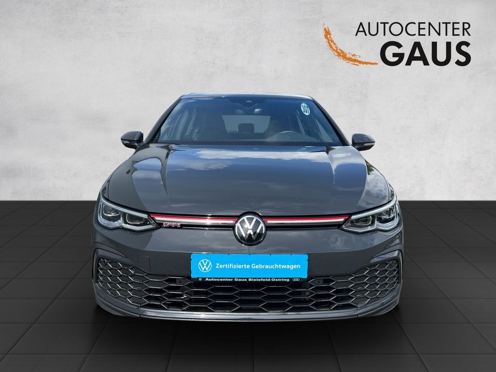Volkswagen Golf 2023 г. Серый, пробег 48500 км