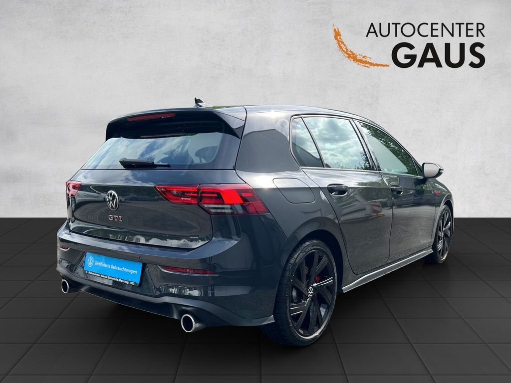 Volkswagen Golf 2023 г. Серый, пробег 48500 км