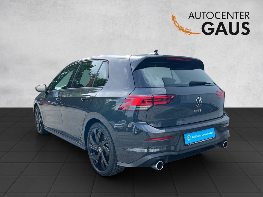 Volkswagen Golf 2023 г. Серый, пробег 48500 км