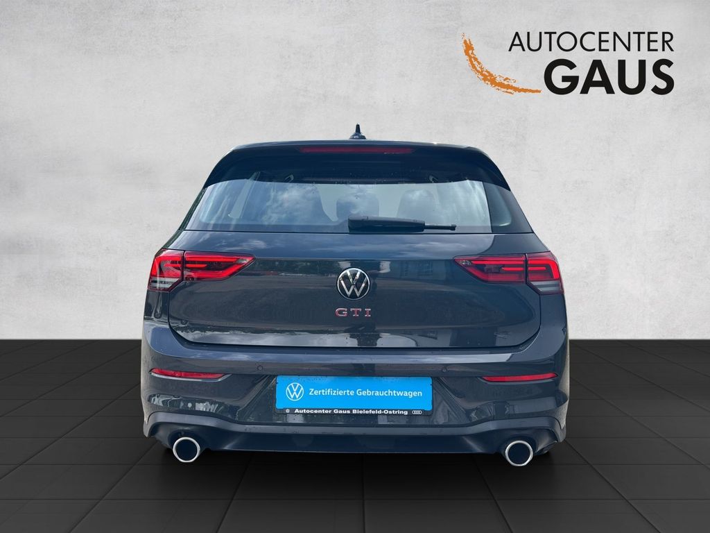 Volkswagen Golf 2023 г. Серый, пробег 48500 км