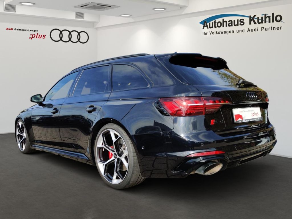Audi RS4 2024 г. Чёрный, пробег 55800 км