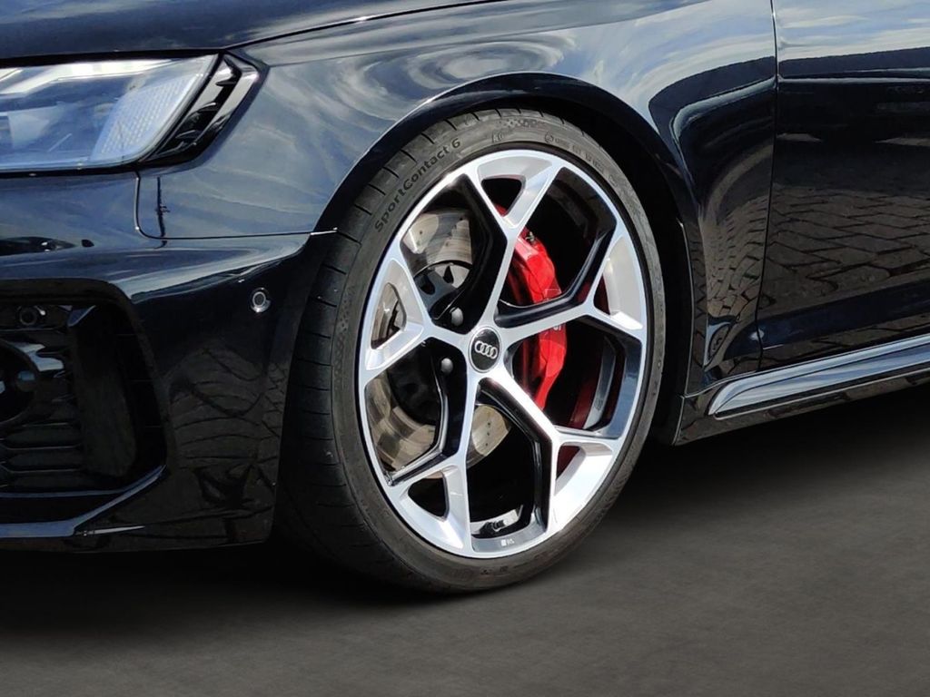 Audi RS4 2024 г. Чёрный, пробег 55800 км