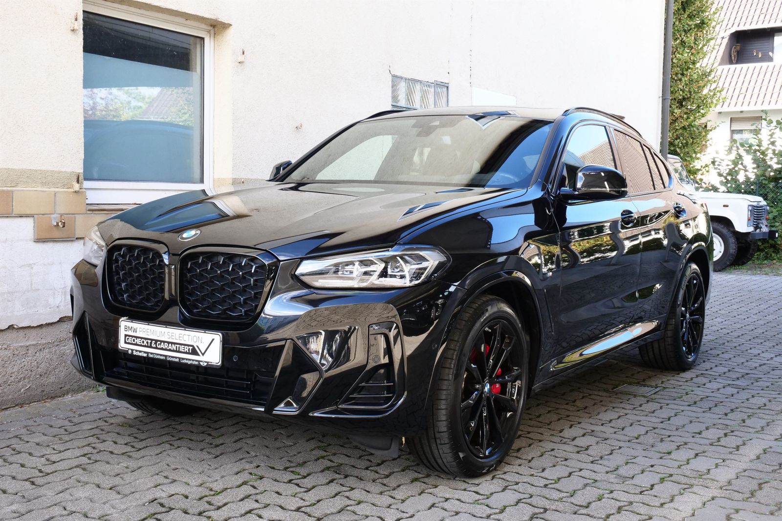 BMW X4 2023 г. Чёрный, пробег 53500 км