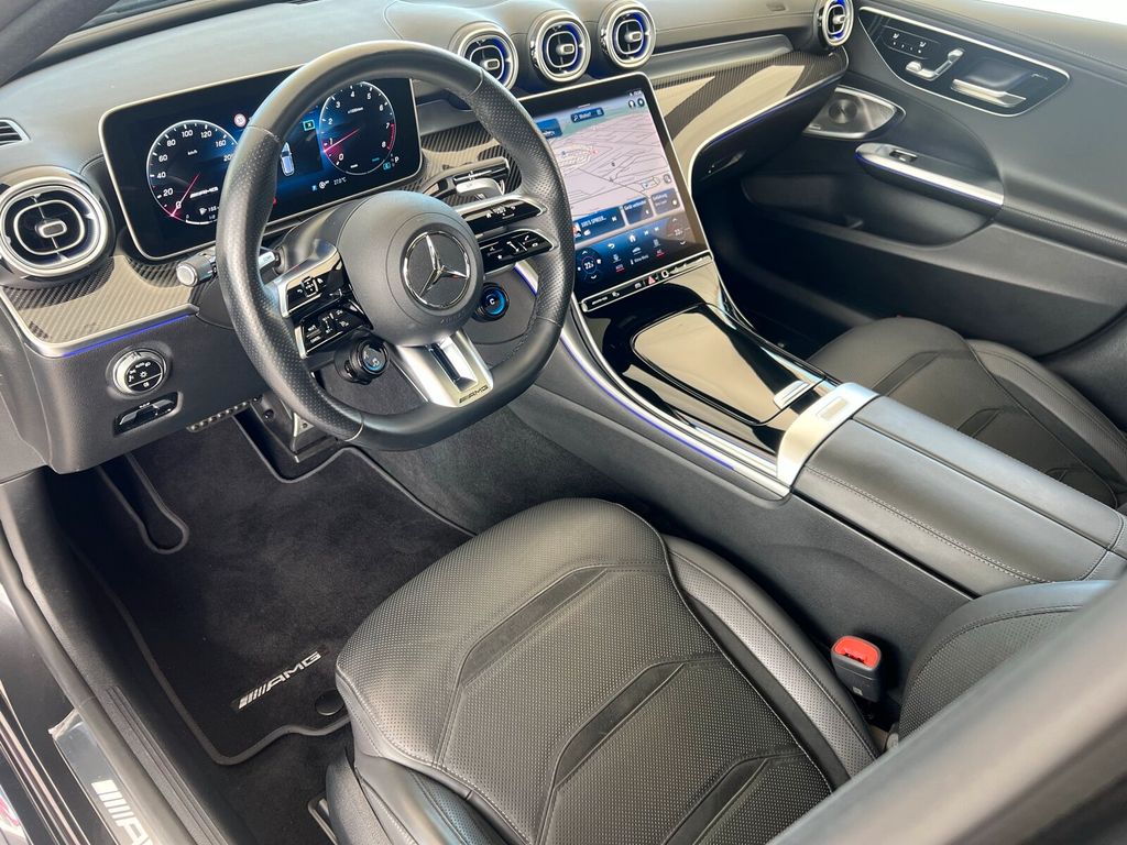 Mercedes-Benz C 43 AMG 2024 г. Серый, пробег 37887 км