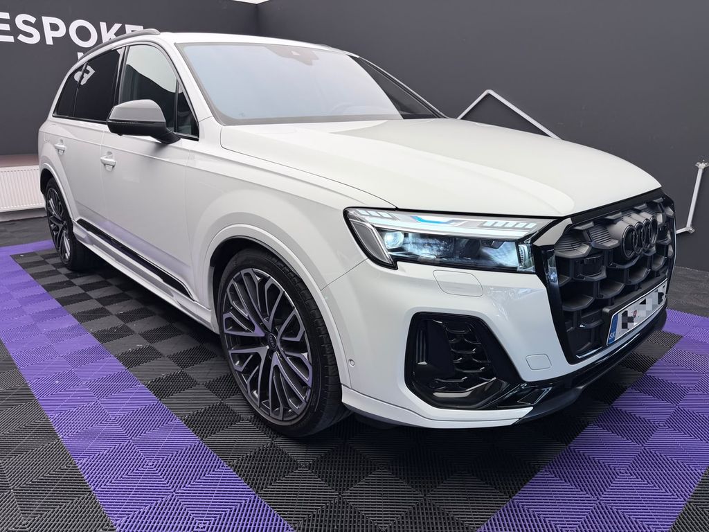 Audi SQ7 2024 г. Белый, пробег 38760 км