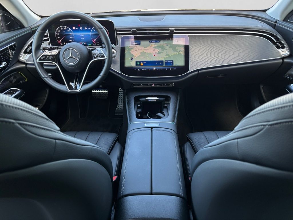 Mercedes-Benz E 220 2025 г. Серый, пробег 31361 км