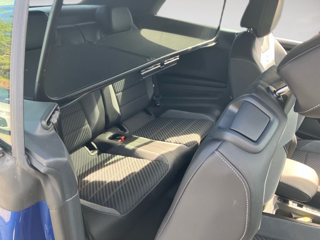 Volkswagen T-Roc 2022 г. Чёрный, пробег 46000 км