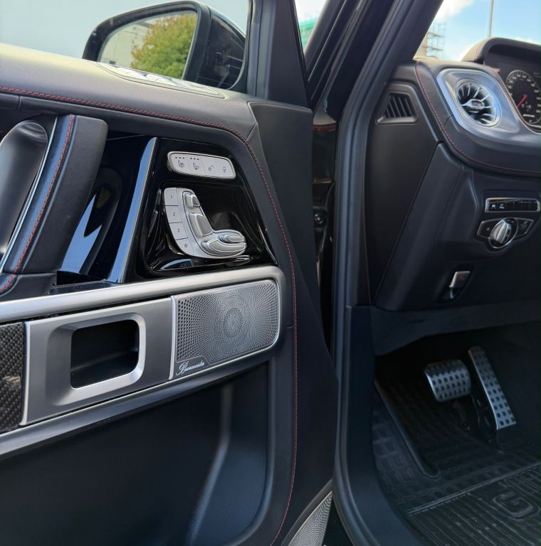 Mercedes-Benz G 63 AMG 2022 г. Чёрный, пробег 40030 км