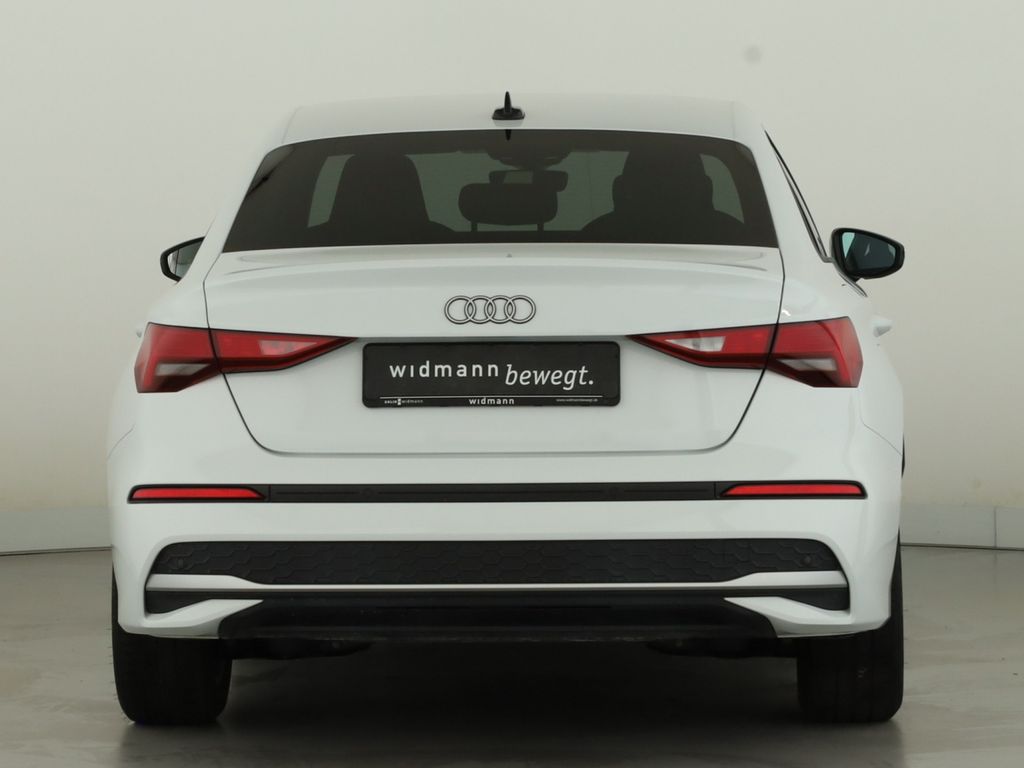 Audi A3 2024 г. Белый, пробег 43515 км
