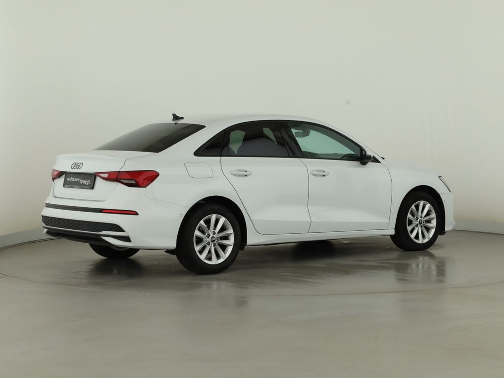 Audi A3 2024 г. Белый, пробег 43515 км