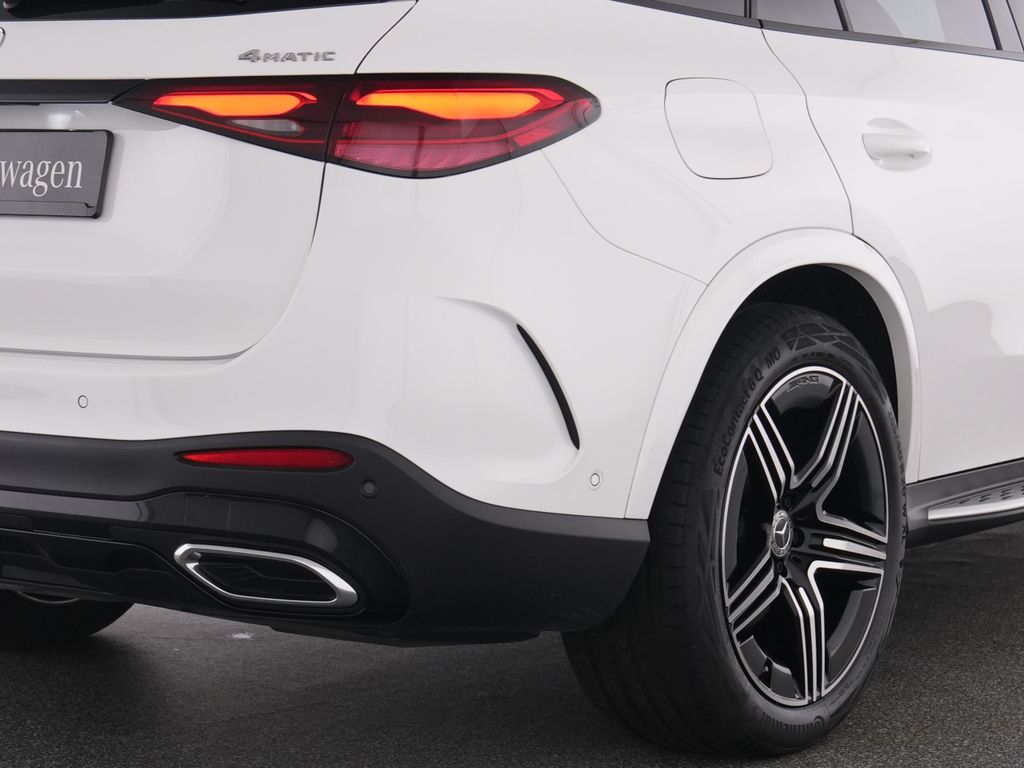 Mercedes-Benz GLC 220 2026 г. Белый, пробег 10951 км