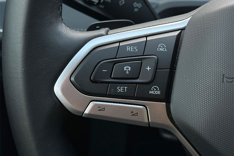 Volkswagen PASSAT VARIANT 2025 г. Чёрный, пробег 30576 км