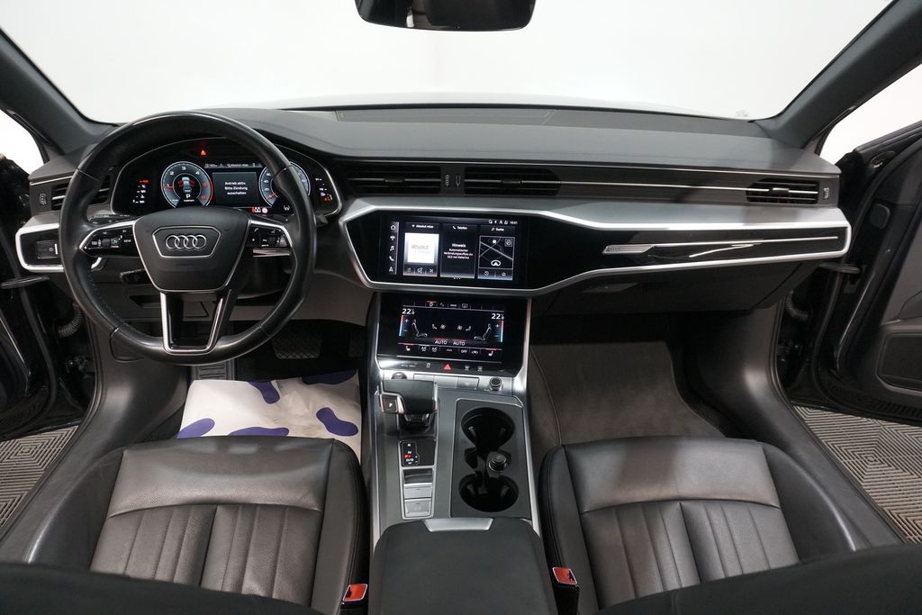 Audi A6 2022 г. Серый, пробег 52053 км