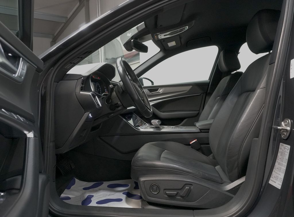 Audi A6 2022 г. Серый, пробег 52053 км
