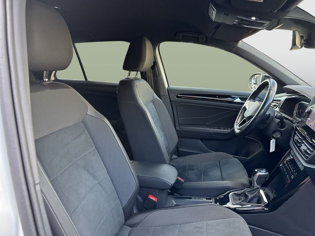 Volkswagen T-Roc 2022 г. Белый, пробег 49088 км
