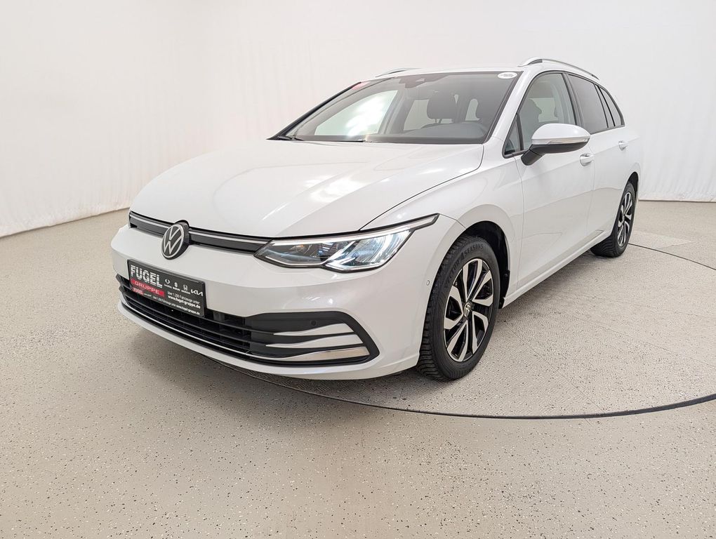 Volkswagen Golf 2022 г. Белый, пробег 56380 км