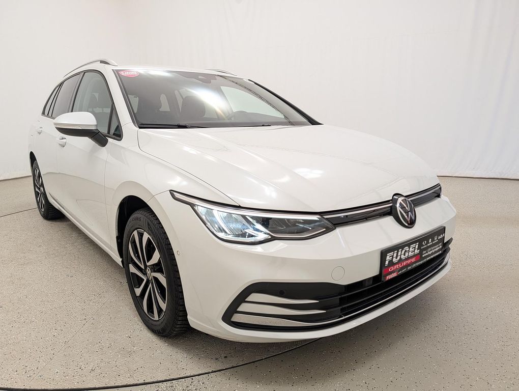 Volkswagen Golf 2022 г. Белый, пробег 56380 км