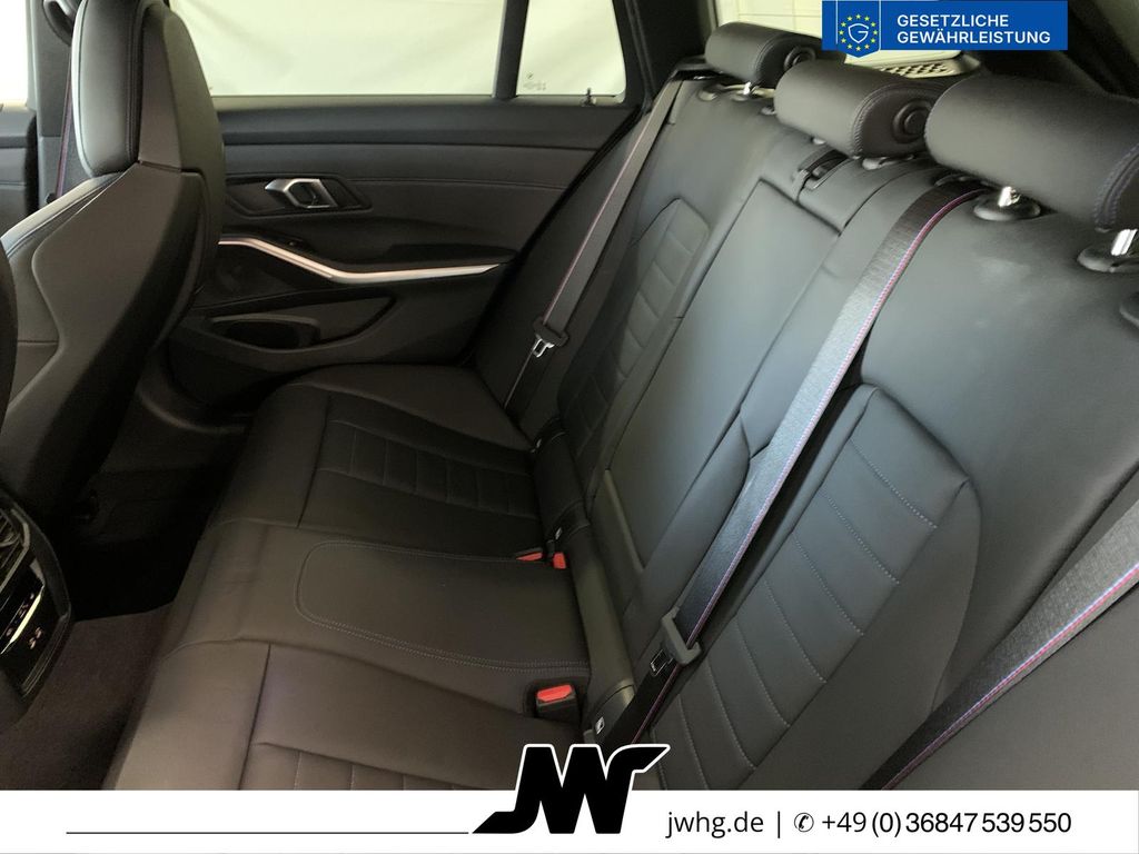 BMW 320 2024 г. Синий, пробег 49960 км