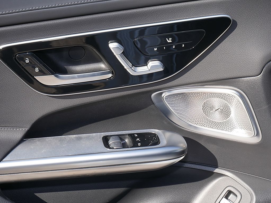 Mercedes-Benz CLE 180 2025 г. Серебристый, пробег 10711 км