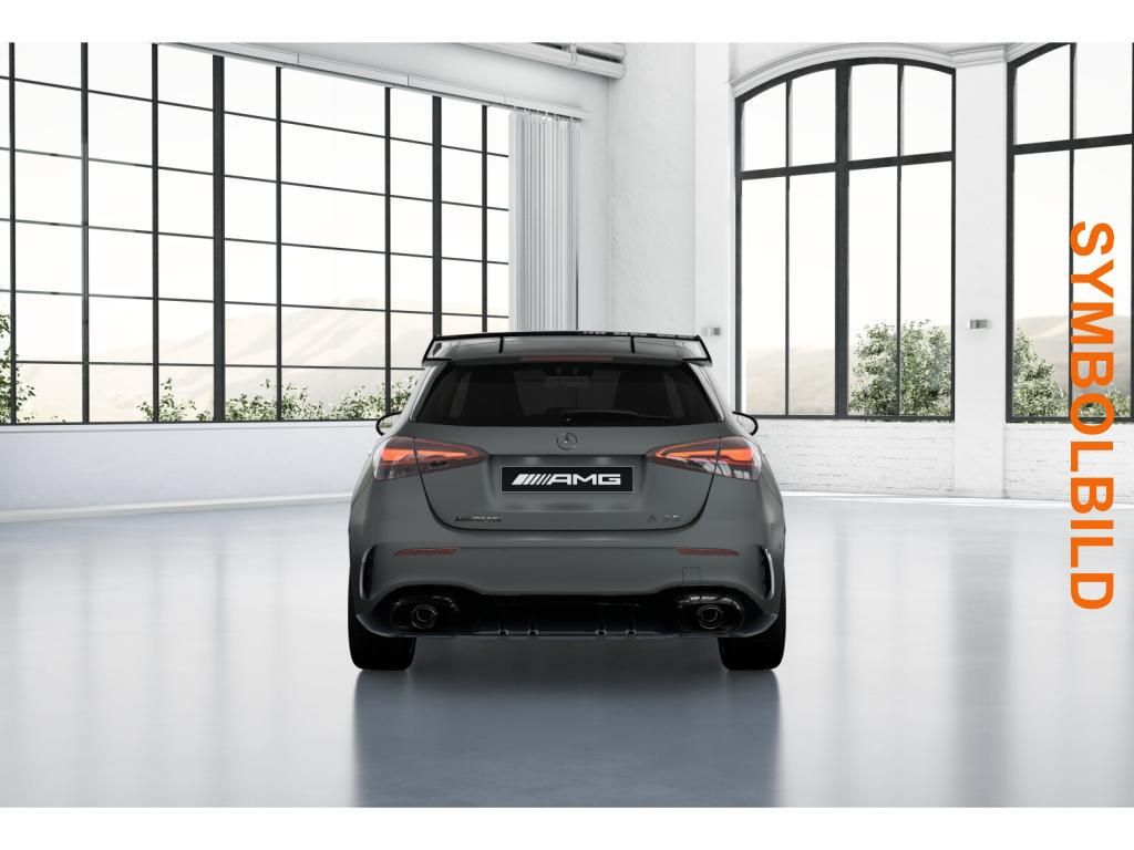 Mercedes-Benz A 35 AMG 2026 г. Серый, пробег 8500 км