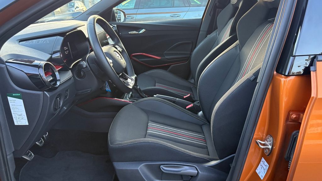 Skoda Fabia 2022 г. Оранжевый, пробег 52142 км