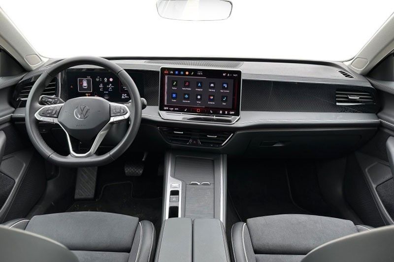 Volkswagen PASSAT VARIANT 2025 г. Белый, пробег 20959 км