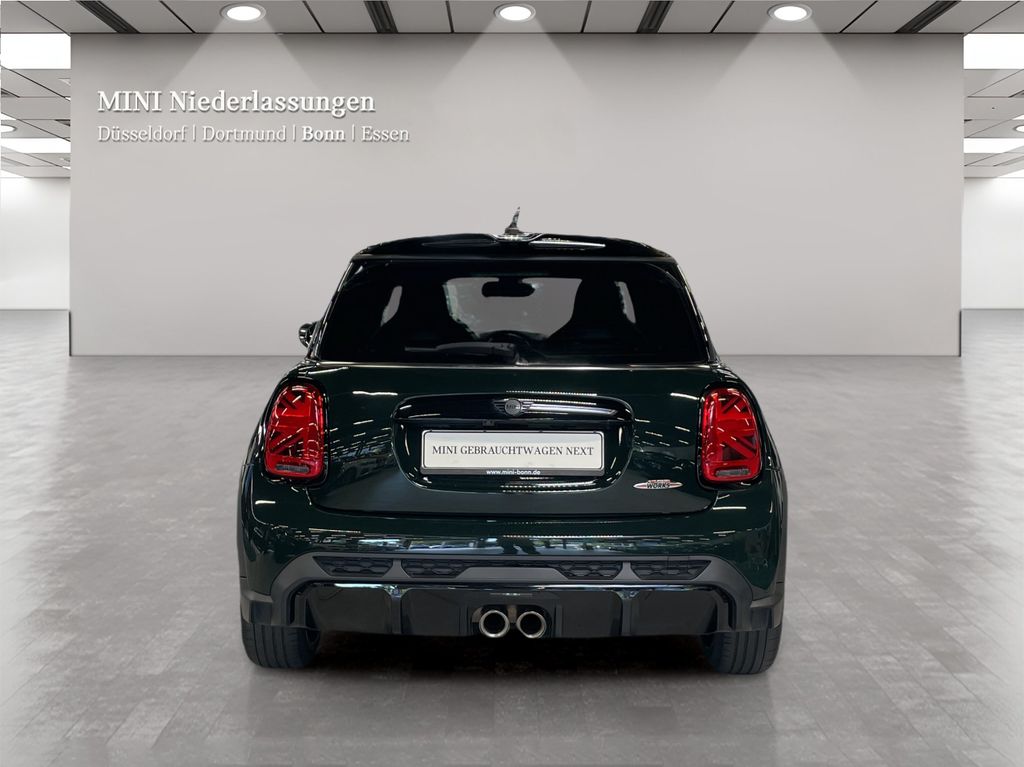 Mini JOHN COOPER WORKS 2022 г. Зелёный, пробег 58811 км