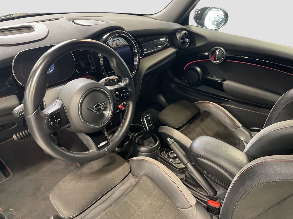 Mini JOHN COOPER WORKS 2022 г. Зелёный, пробег 58811 км