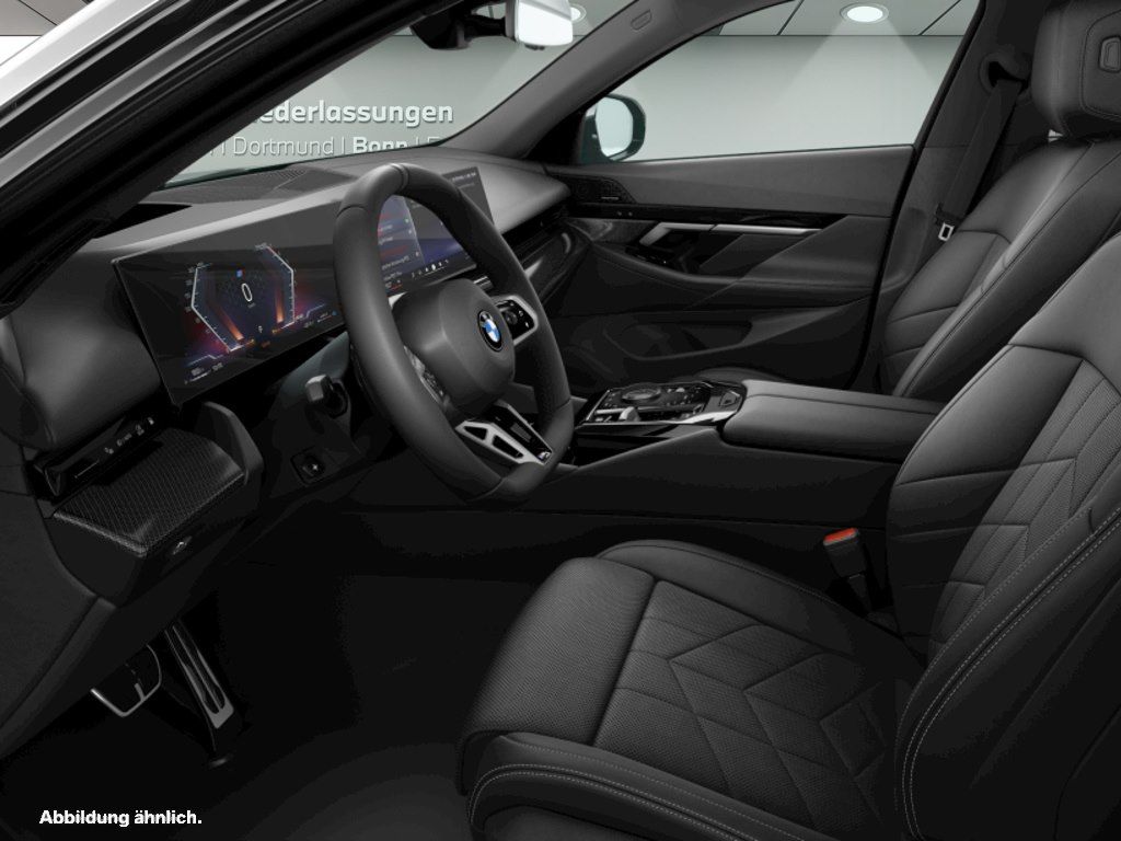 BMW 520 2026 г. Чёрный, пробег 16105 км