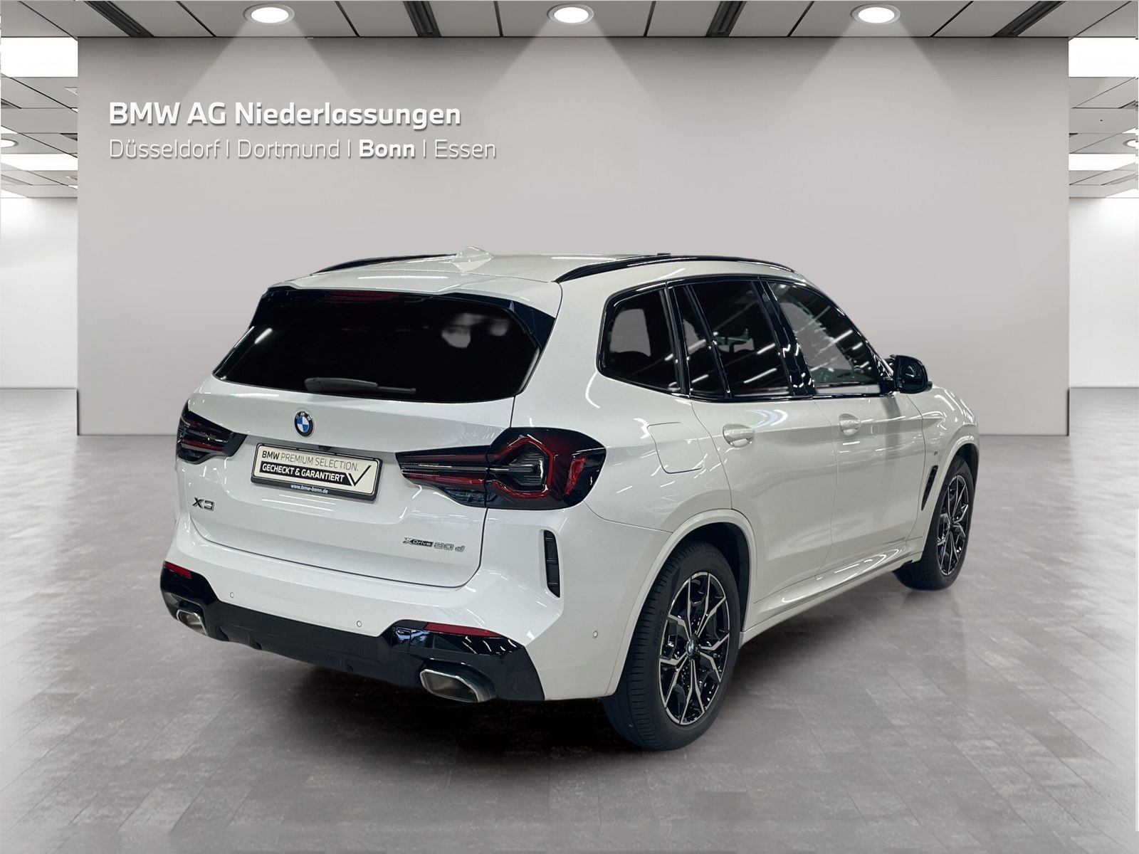 BMW X3 2023 г. Белый, пробег 56631 км