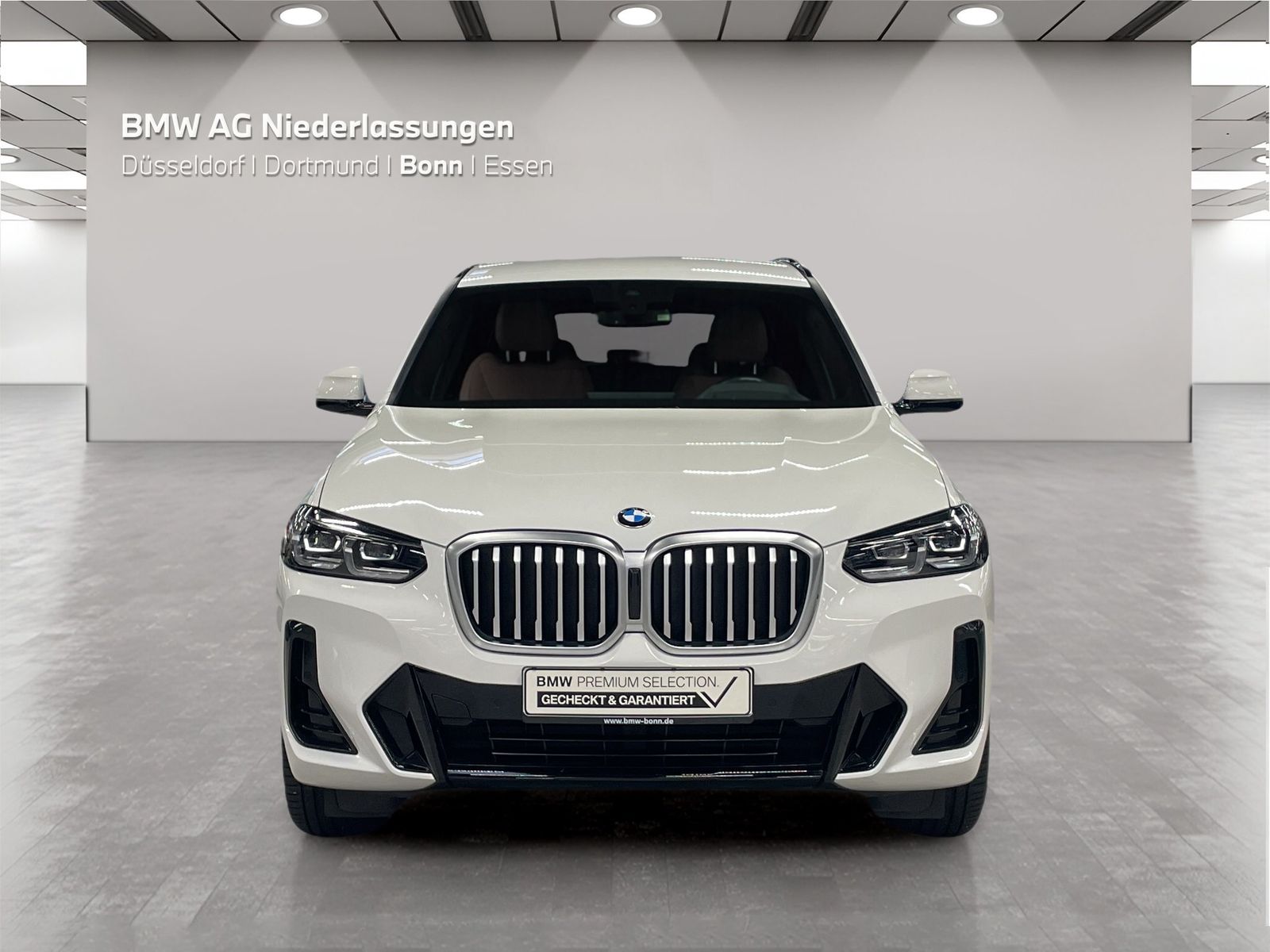 BMW X3 2023 г. Белый, пробег 56631 км